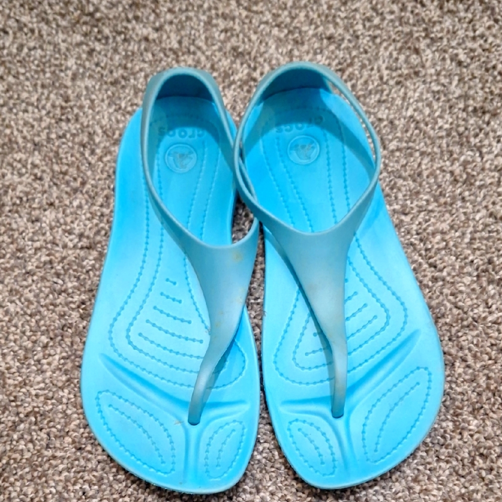 Blue Serena Crocs Flip Flops Womens Size 7